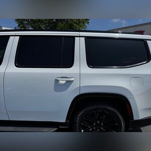 Jeep Grand Cherokee Window Tint / Pre Cut & Manual Install